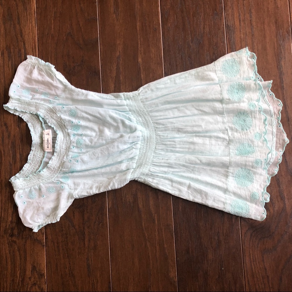 Girls dress
